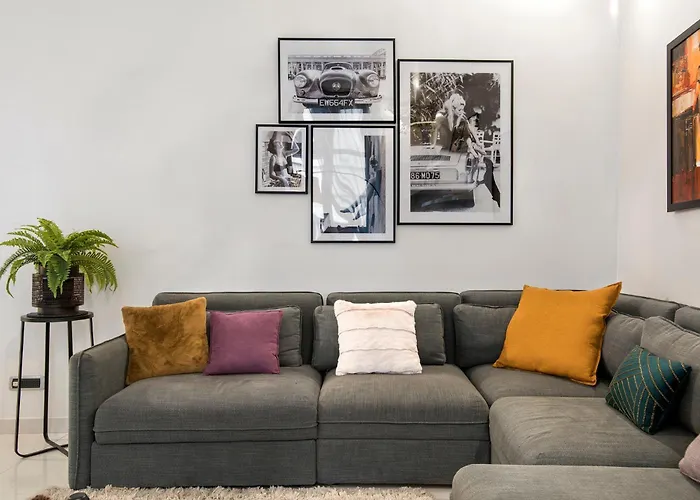 Angelique Boutique Apartament *